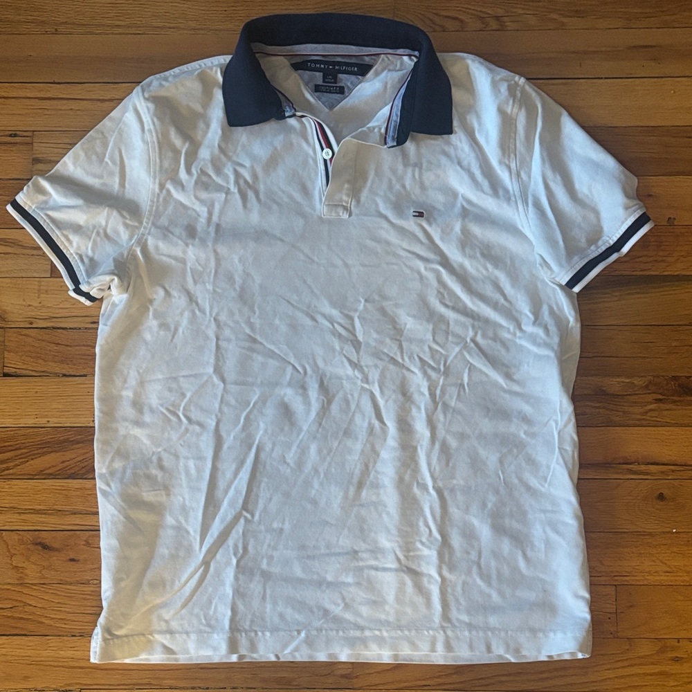Tommy Hilfiger White Polo with Navy red Contrast Collar - men’s custom fit sz L